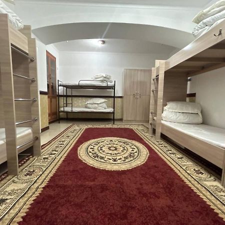Star Hostel Almaty Exterior photo